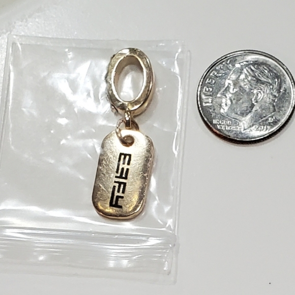 EFFY tag charm with rhinestones, goldtone. - Picture 2 of 8